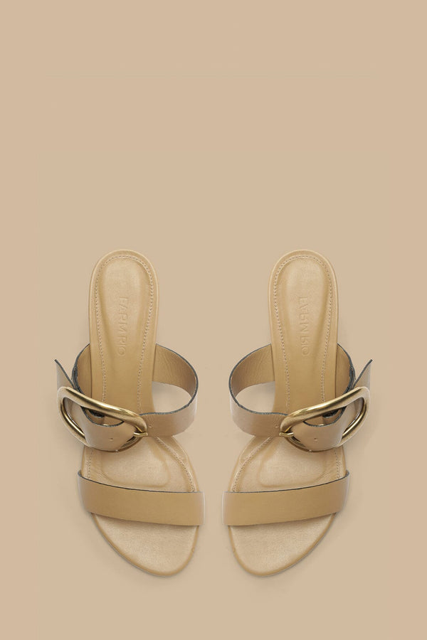 BUCKLE WEDGE SANDAL 031825