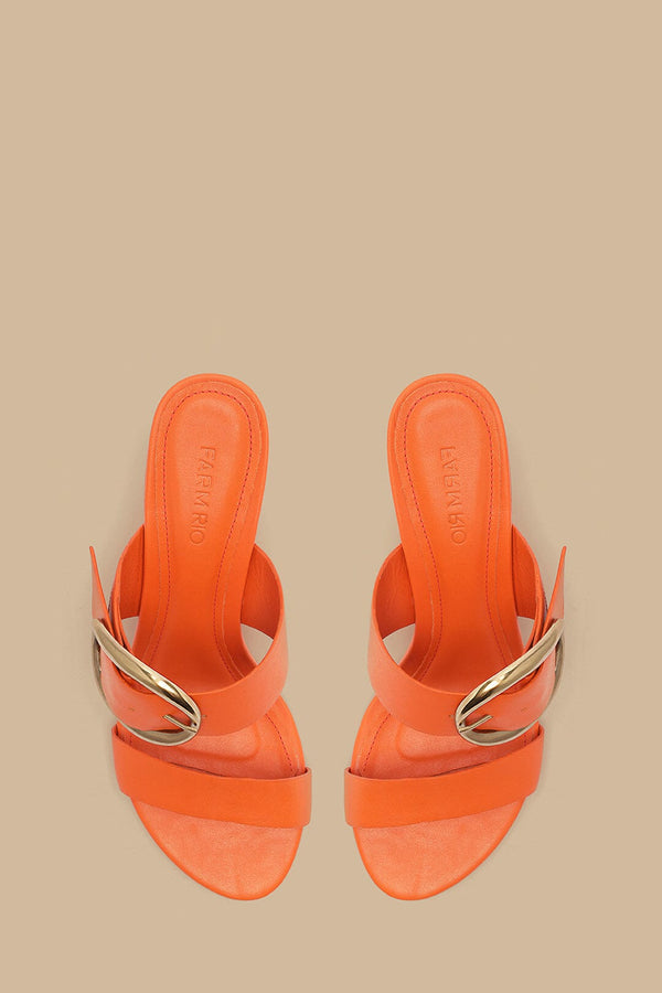 BUCKLE WEDGE SANDAL 031825