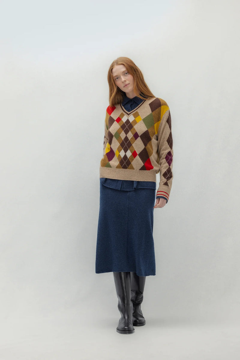 ODDBALL ARGYLE V-NECK 092925
