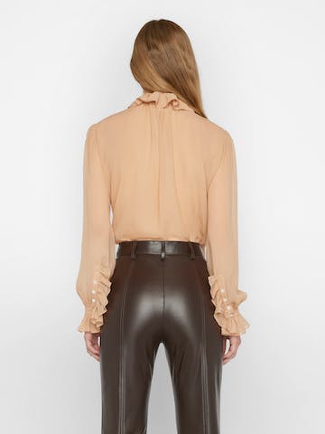 RUFFLE FRONT BUTTON UP