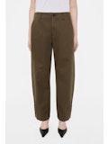 THE TWISTED TROUSER 071725