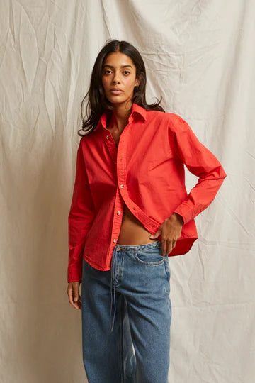 JAMES BUTTON DOWN 042925