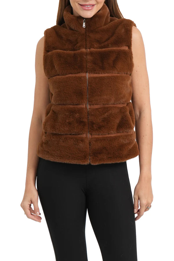 VINCE FAUX FUR VEST 110325