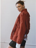 FRINGED SHAWL COLLAR THROW 090225