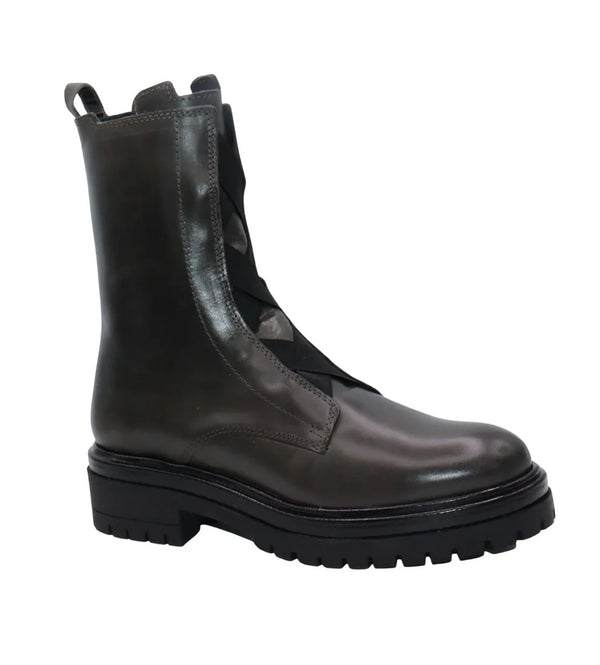 QUEST BOOT 090925