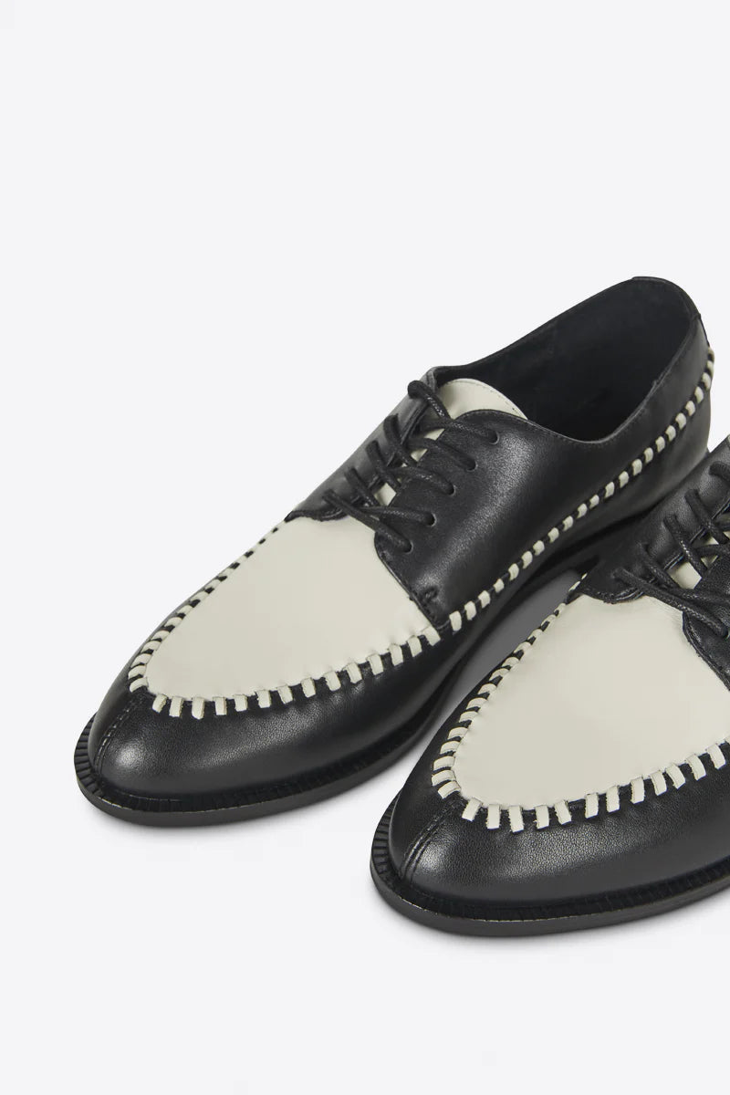 SAINTLY LACED LOAFER