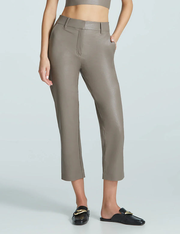 FAUX LEATHER 7/9 TROUSER