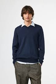 SERGIO VNECK SWEATER 120924