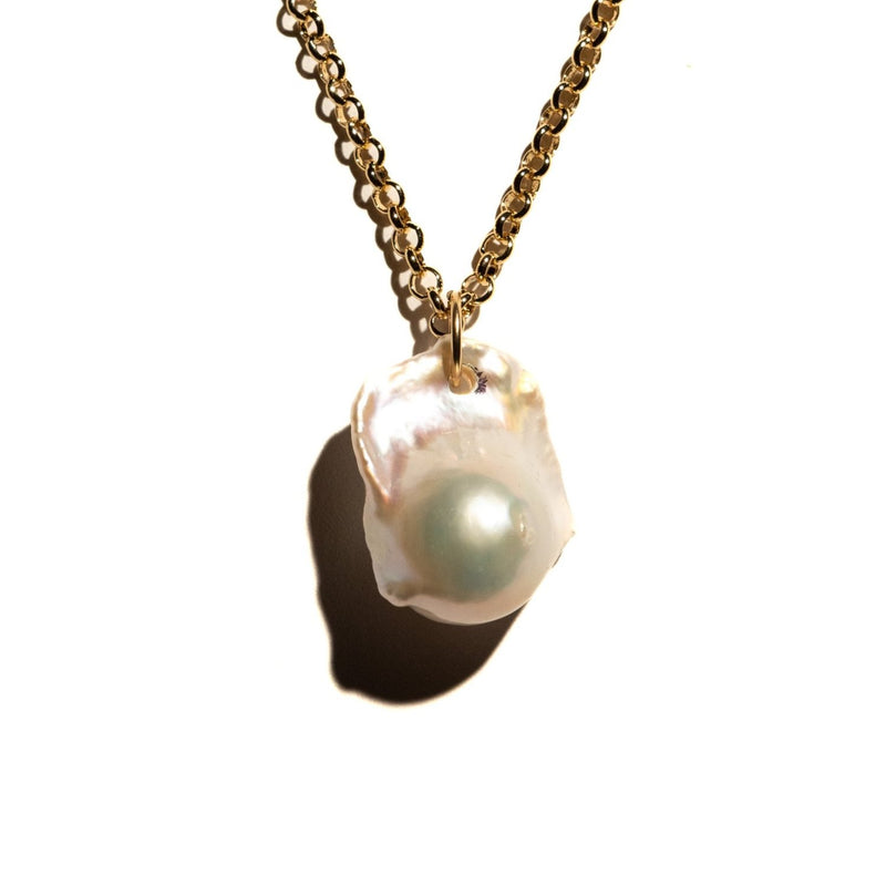 PEARL DROP CHARM 040925