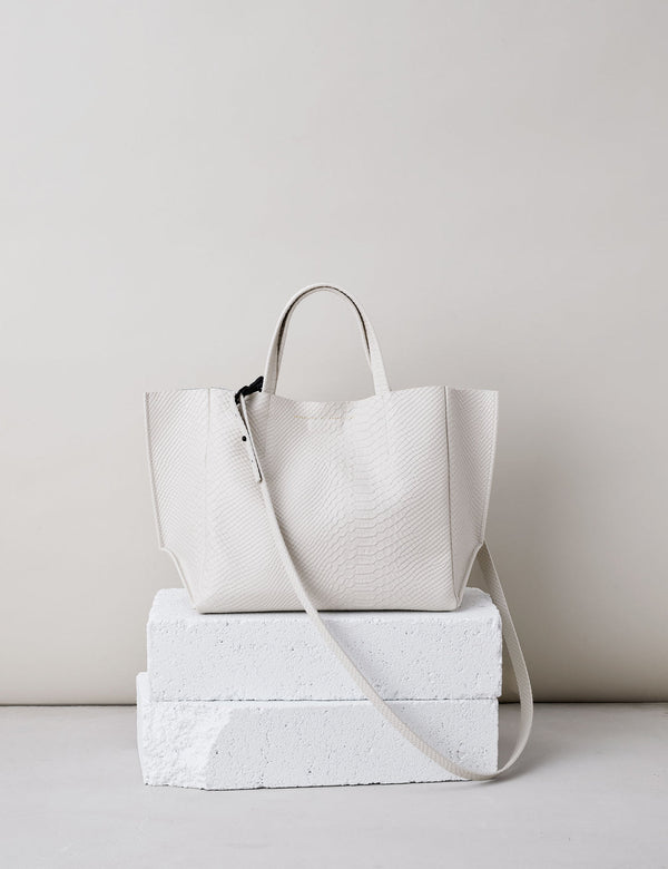 HALF TOTE